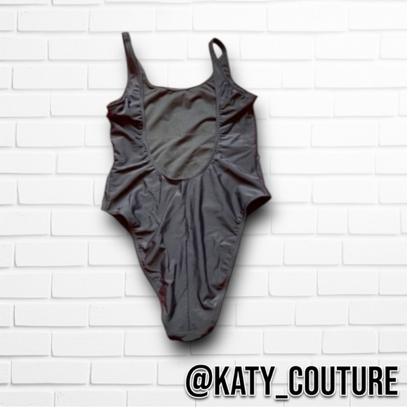 HOLISTER SOCIAL TOURIST BLACK BATHING SUIT, WOMENS M, NWOT. - Picture 2 of 5